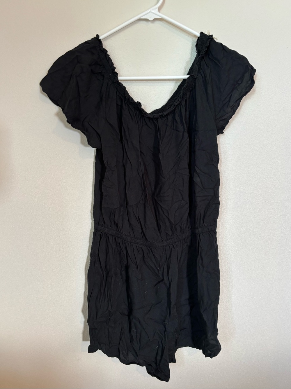 SO Black Short Sleeve Romper
